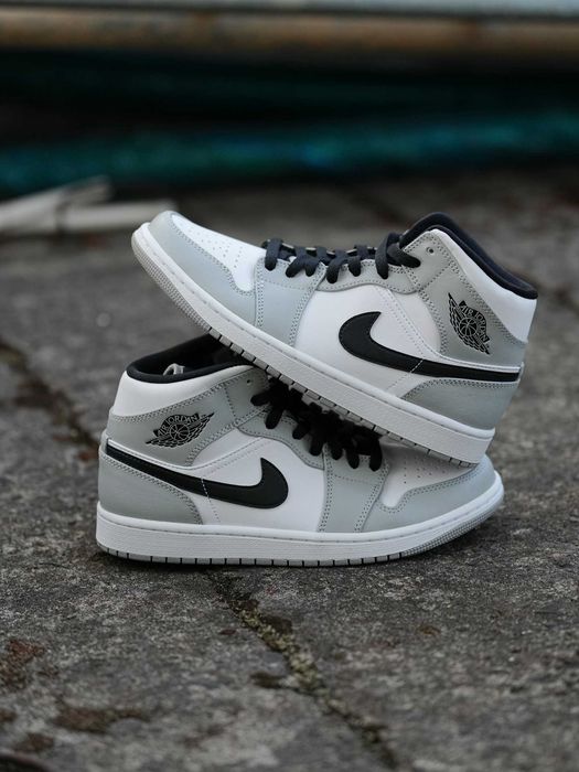 Jordan 1 Mid Light Smoke Grey-Rozmiar 39