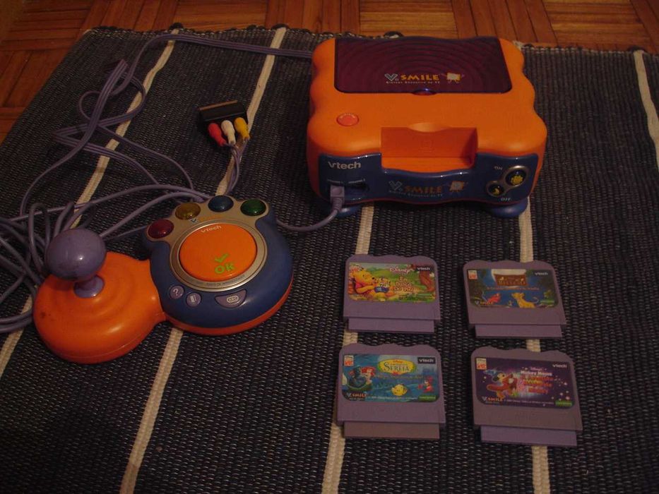 V. Smile Winnie the Pooh Game Console with 4 Games64752179961091121