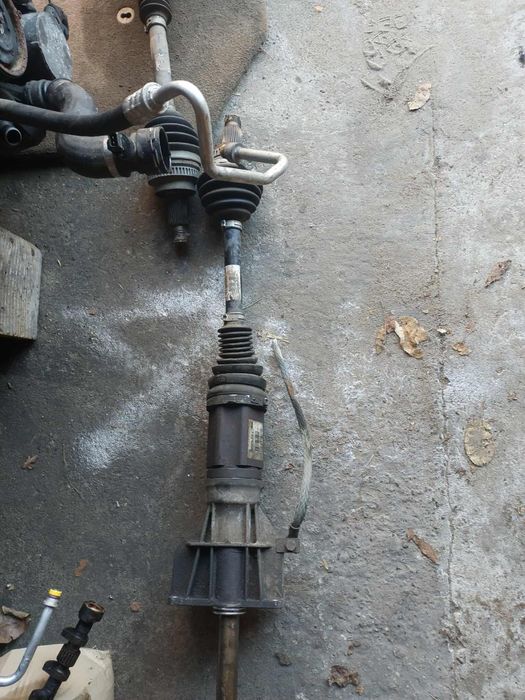 Pół oś przód prawa bmw e60 e61