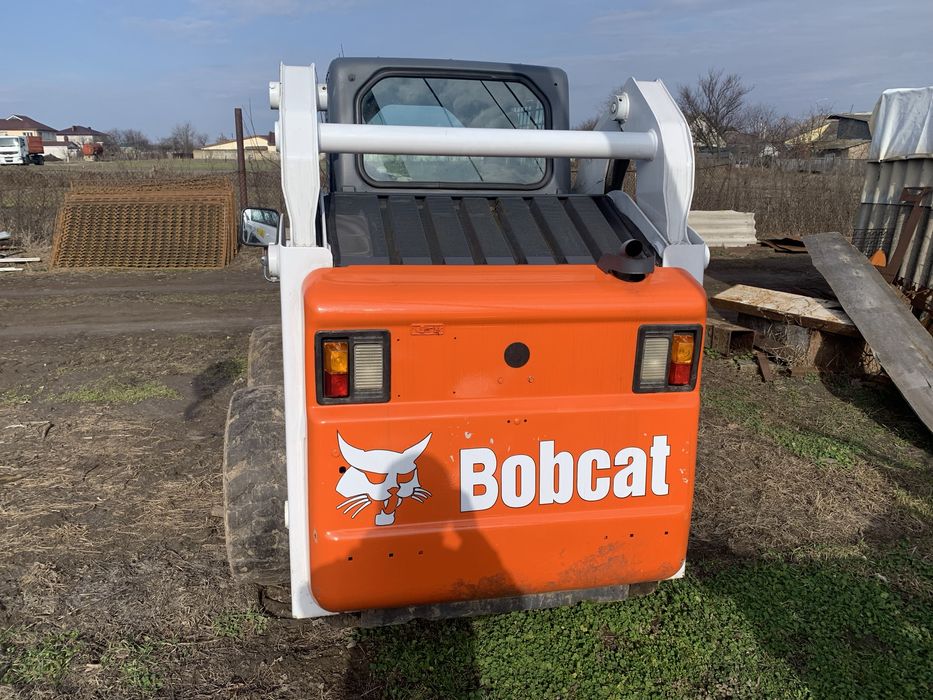Продам Bobcat s175