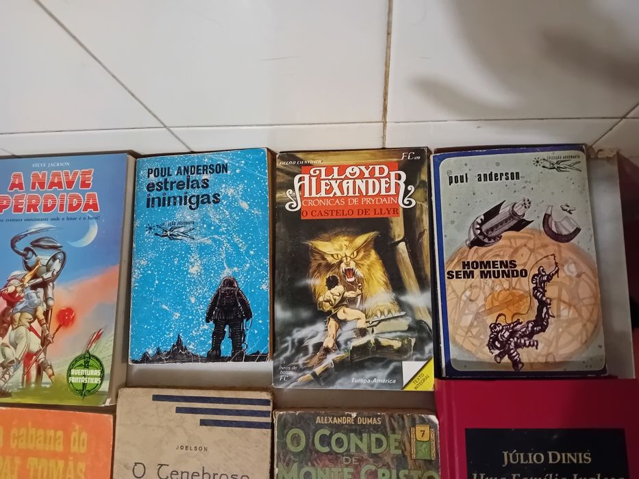 Conjunto de 12 Livros Antigos Diversos