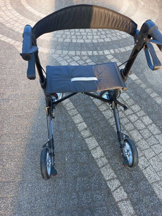 lekki chodzik balkonik rollator  Quava Vermeiren terenowy