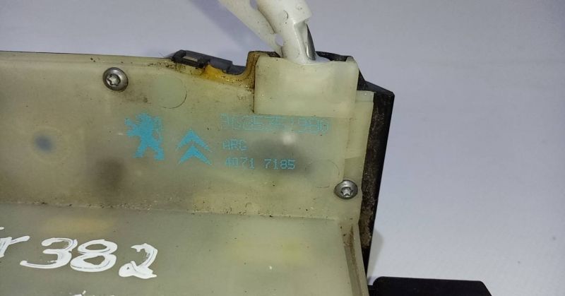 Fechadura / fecho porta trás esquerdo CITROËN C4 II (B7)