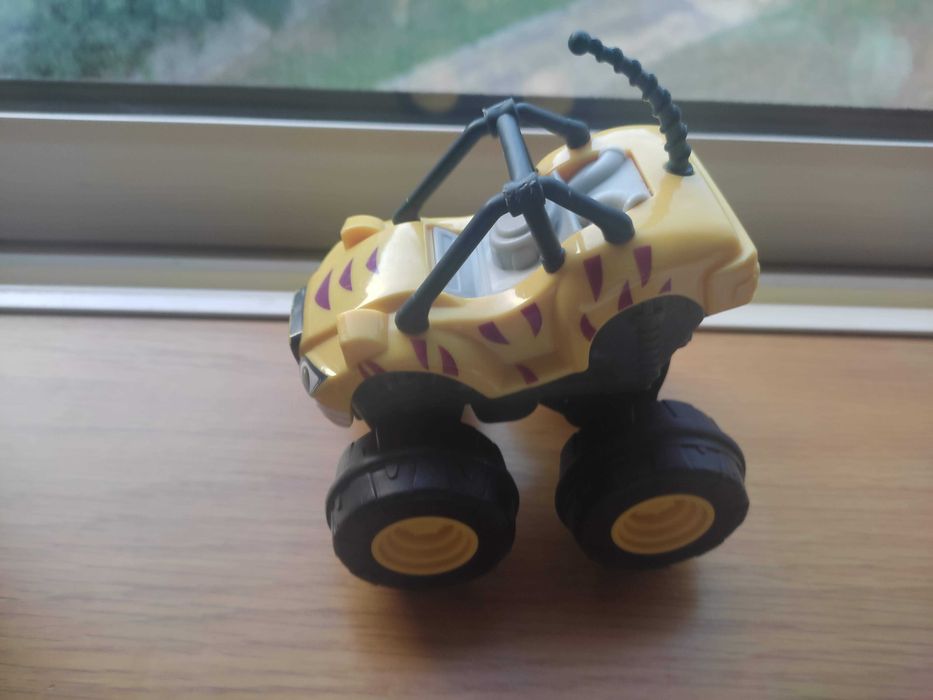 Carrinho Blaze Monster Machines