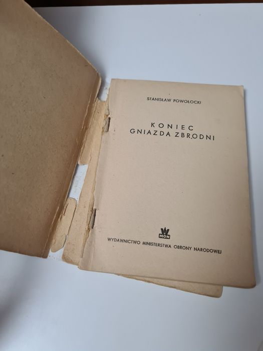 Koniec gniazda zbrodni - Stanisław Powołocki