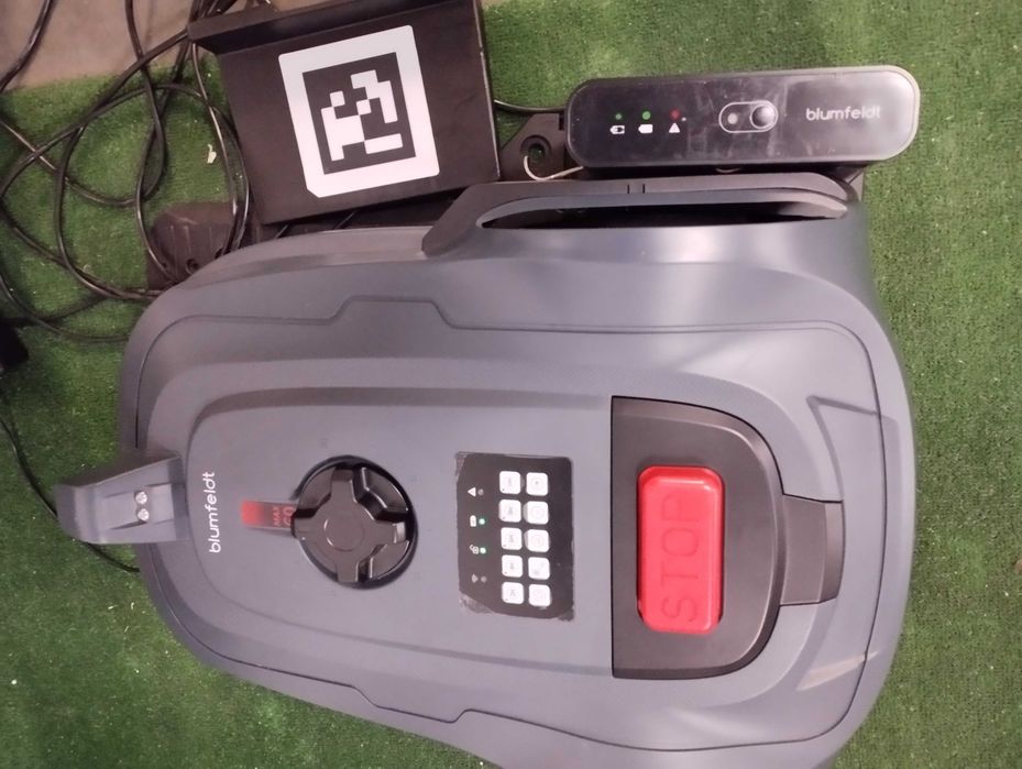 GrassConnect robot koszący, kosiarka automatyczna