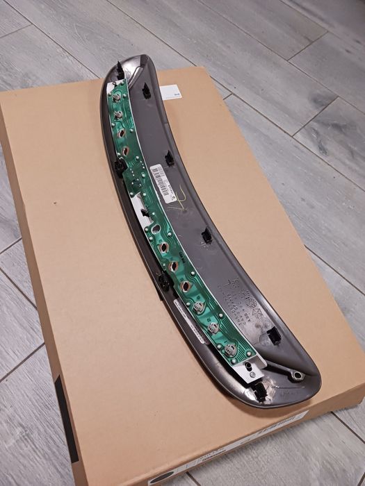 Wyświetlacz daszek kontrolek Chrysler Voyager  IV  01-07