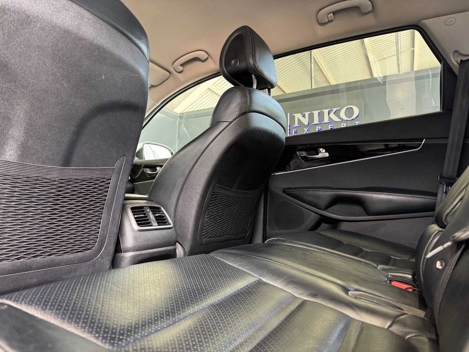В продажі повнопривідний Kia Sorento 2015