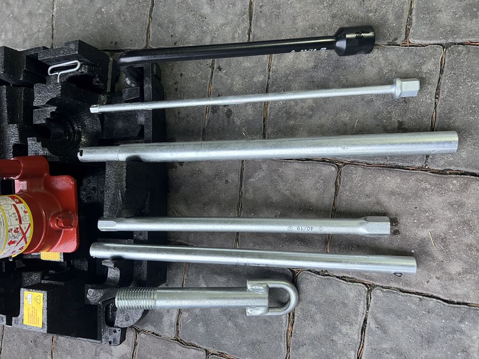 Домкрат,гідравлічний