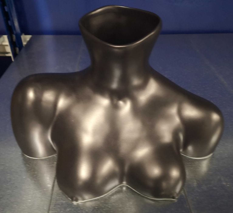 Jarra Anissa Kermiche Breast Friend