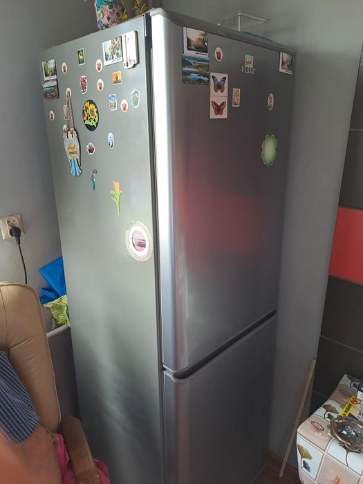 Lodówka chłodziarko-zamrażarka Polar Eco Green 175x60