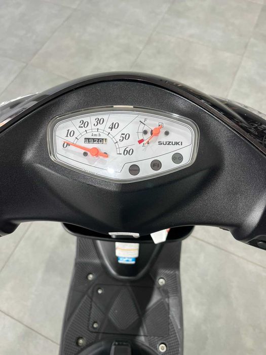 Скутер Suzuki Address V50