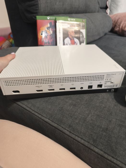 Xbox One S, Model 1681