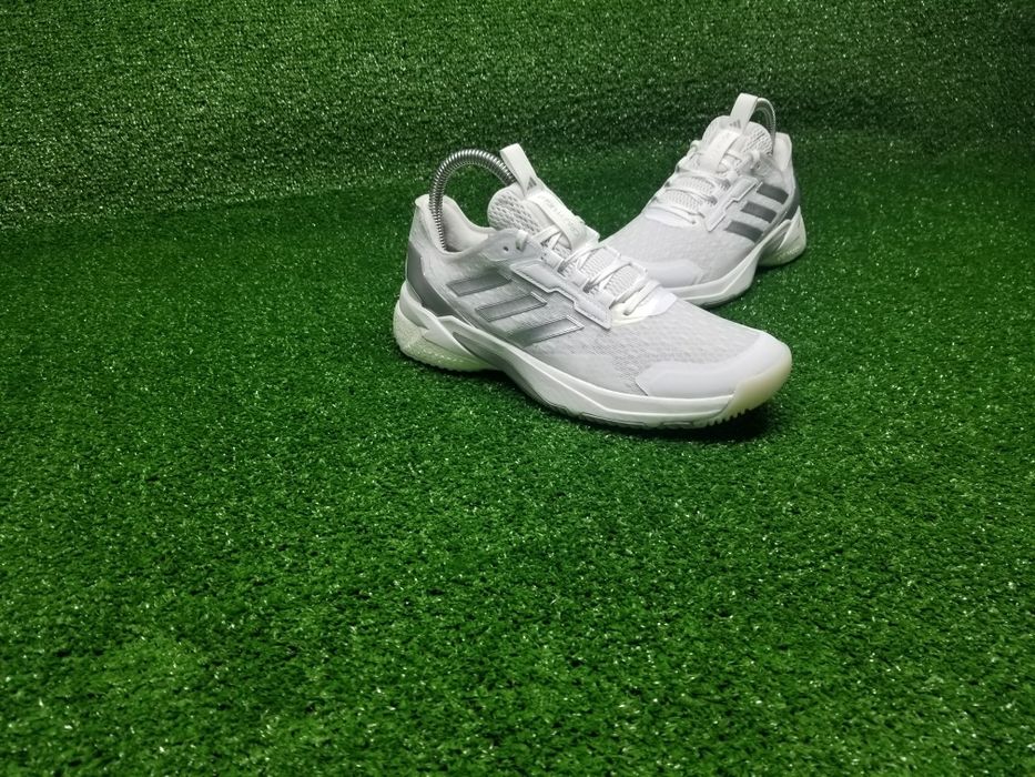 Жіночі волейбольні кросівки Adidas Crazyflight 5(unisex)Оригінал(36-45