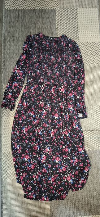 Чудова напядна сукня