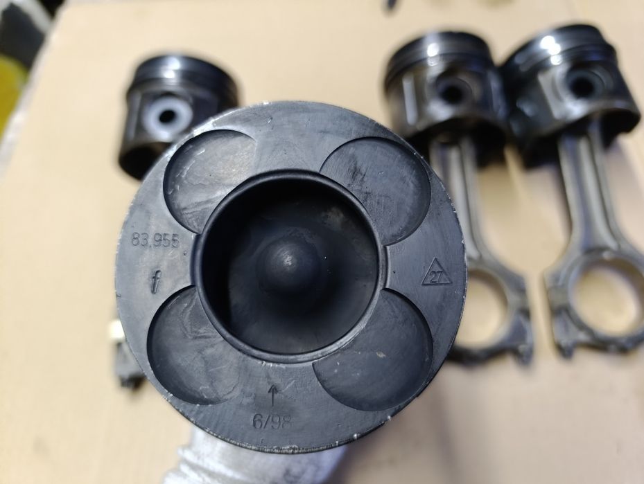 Шатун поршень Bmw e46 M47 2.0D