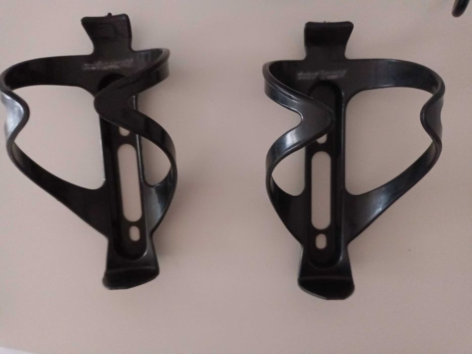 Vendem-se vários objetos para bicicleta e carro e outros 15.