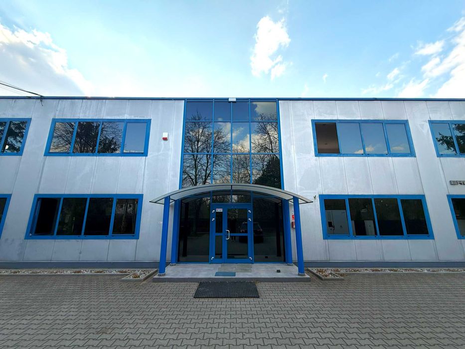 Hala,  Usługa magazynowania, Magazyn
