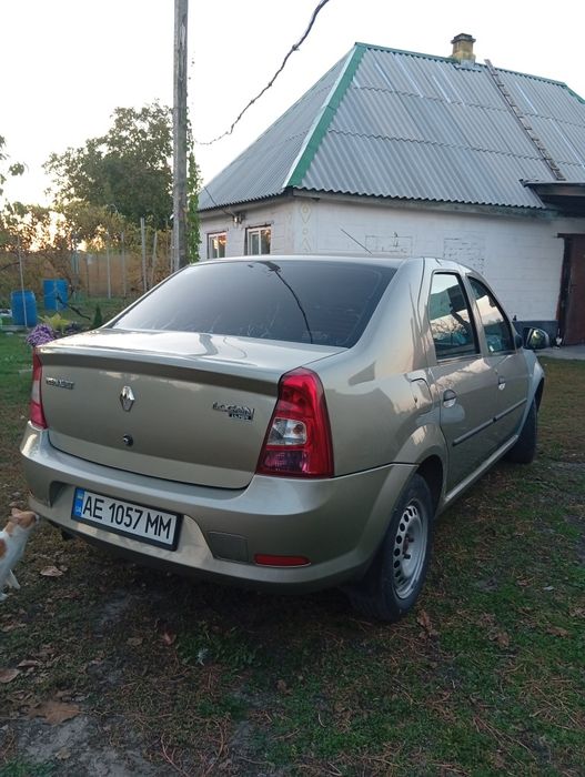 Продам Рено логан