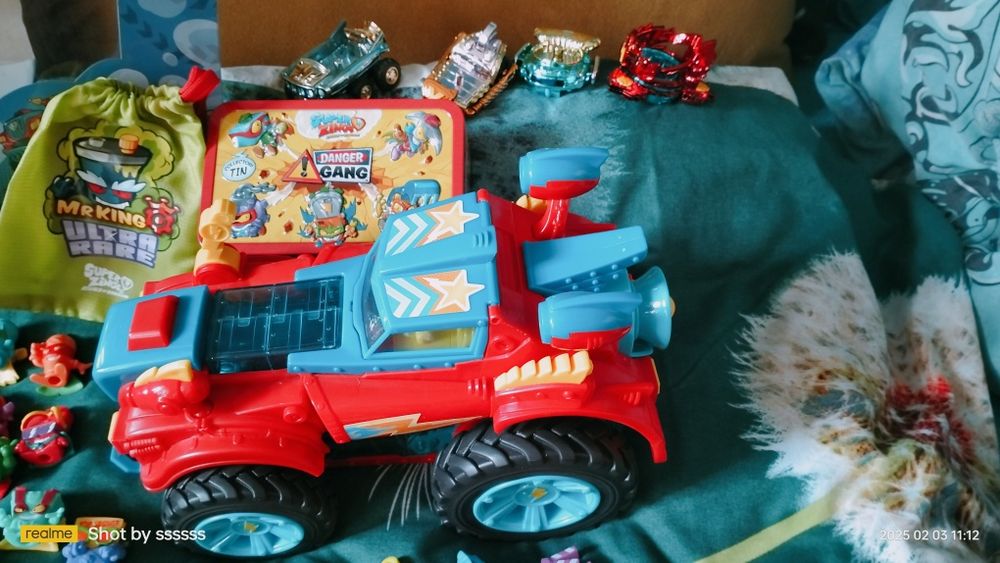 Super zings figurki auto duże małe autka