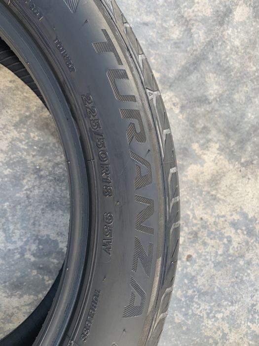 Pneus Bridgestone 225/50 R18 95W