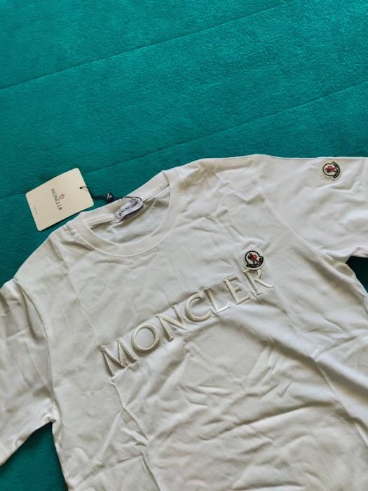 Tshirt Moncler branca