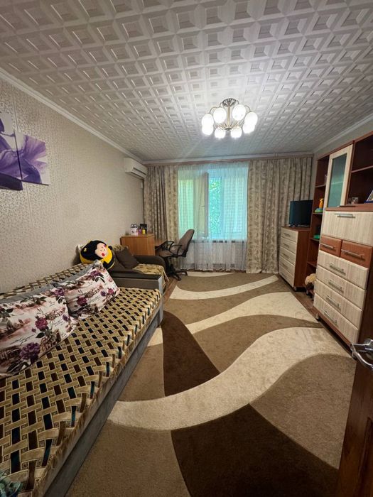 Сдам двухкомнатную квартиру с АГВ на Клушина, 3 этаж!!!