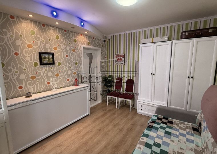 Продаж 3к квартири Радунська 42/10 / Радунская 42/10