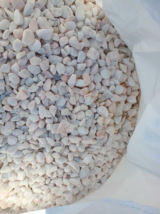 Seixo Rolado Branco Puro