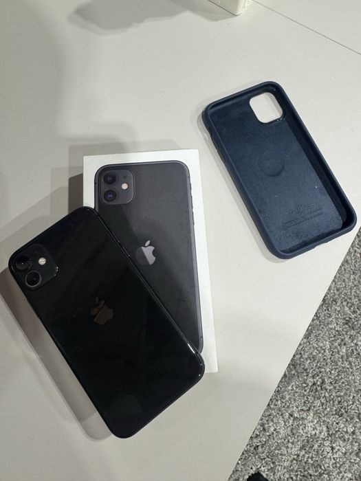 Айфон 11 батарея 73% все орігінальне стан 10 все працує