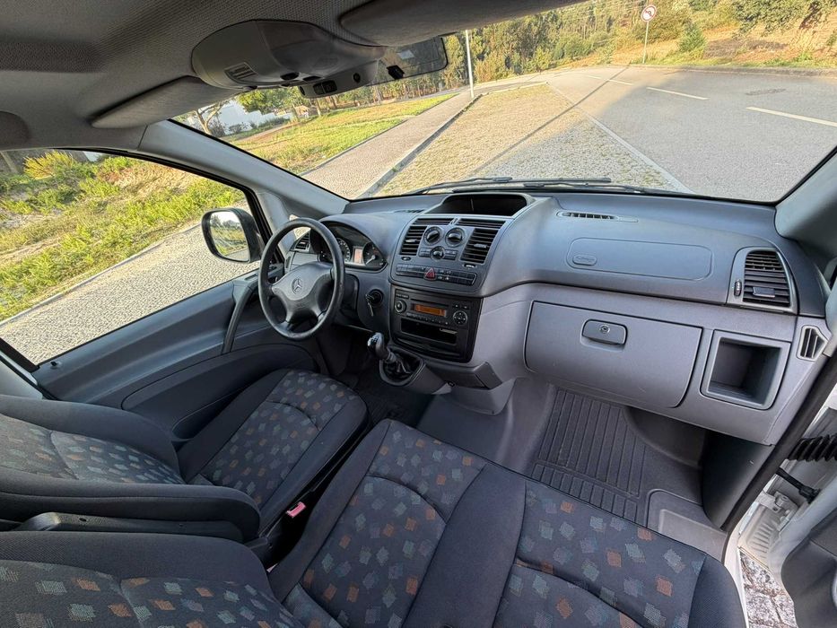 Mercedes-Benz Vito 109 CDI Isotérmica com Frio