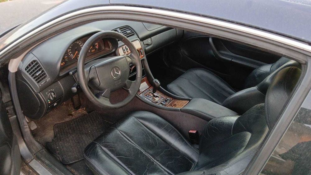 Mercedes CLK 200 de 1998 para peças W208