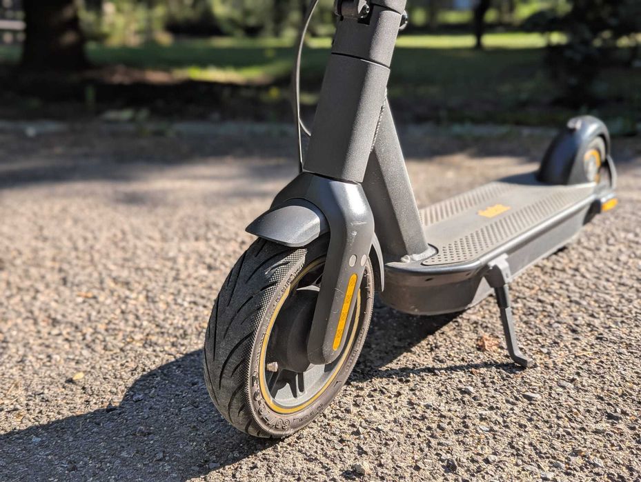 Hulajnoga elektryczna Segway Ninebot Max G30P