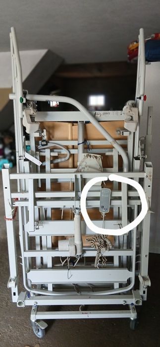 Cama articular eletrica. Marca Winncare