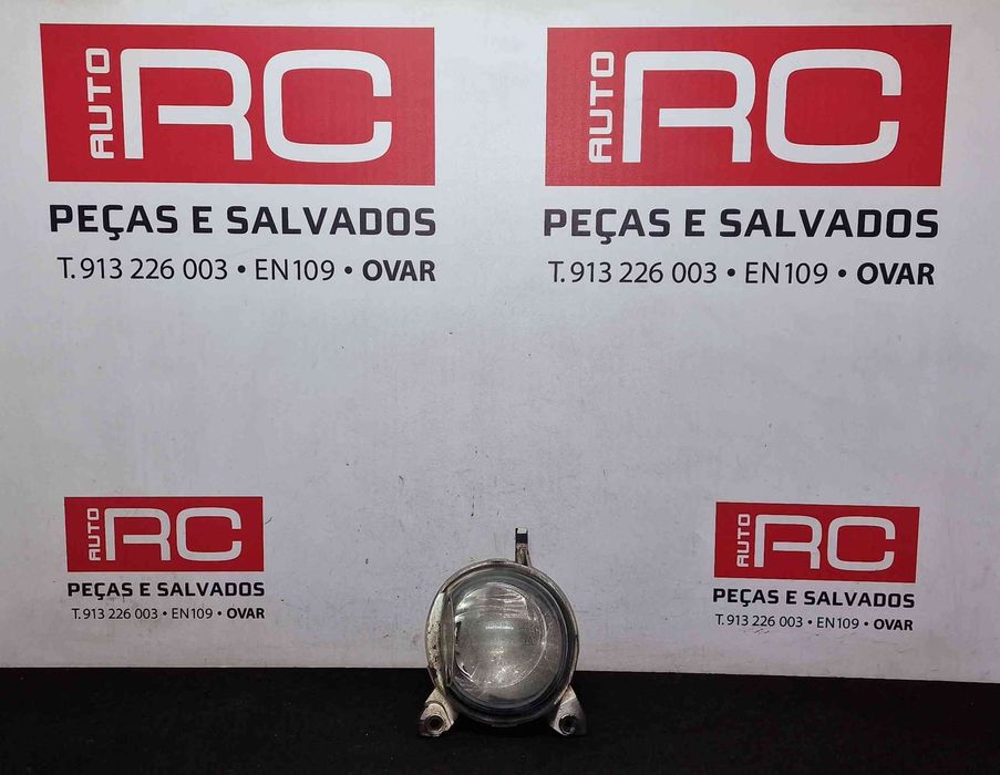 Farol Nevoeiro Frente Direito 8121002090 - TOYOTA COROLLA