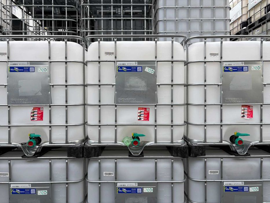 zbiorniki 1000 L mauzer czysty zbiornik kontener dowóz beczka RSM1000l