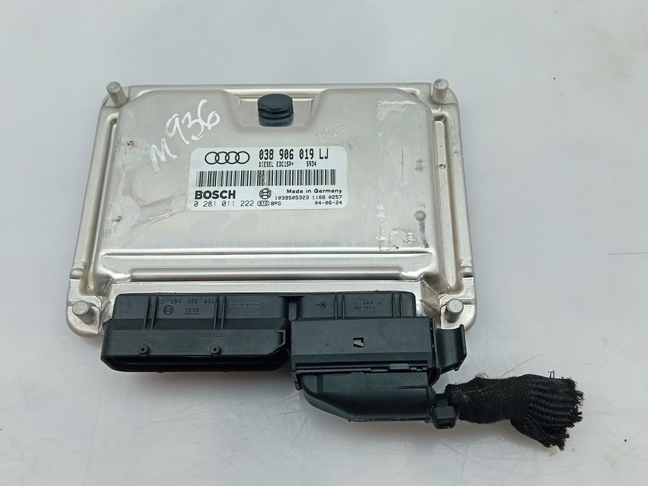 Centralina motor / ECU AUDI A4 (8E2, B6)