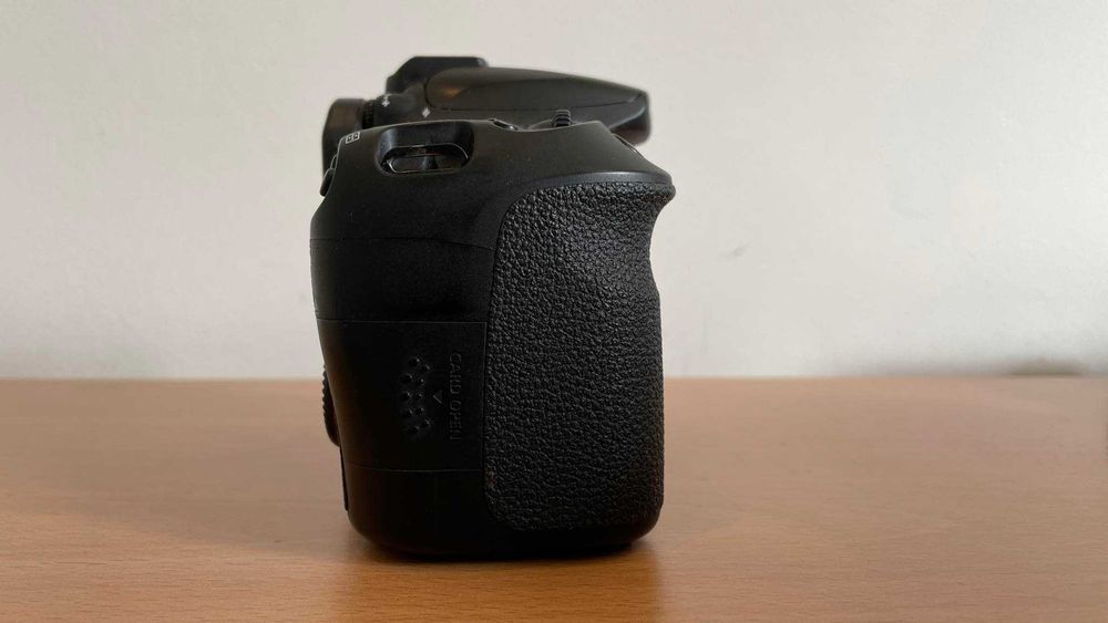 Máquina Fotográfica - DSLR - Canon 60D