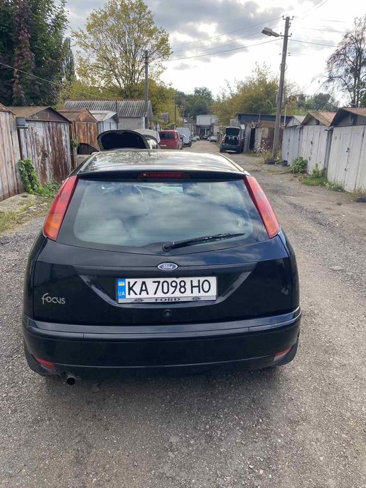 Ford Focus 2003 року