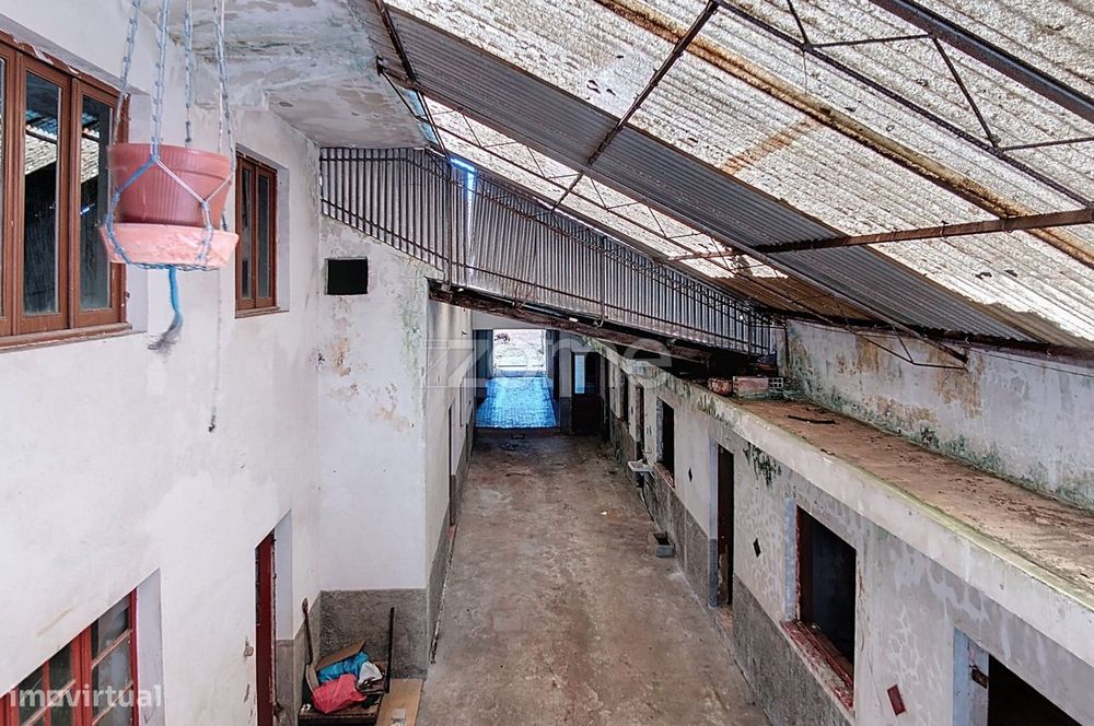 Moradia T2 no centro da Palhaça