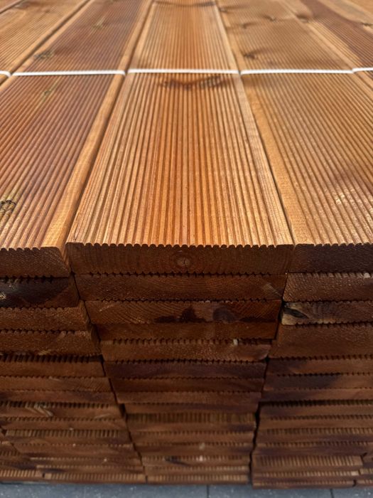 Deska tarasowa sosna skandynawska impregnowana ciśnieniowo 28x146 AB