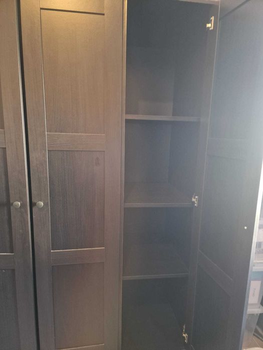 Armários e roupeiros