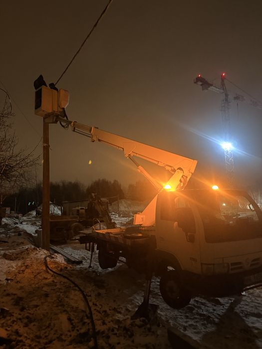 Zwyzka , Podnosnik Koszowy  18m