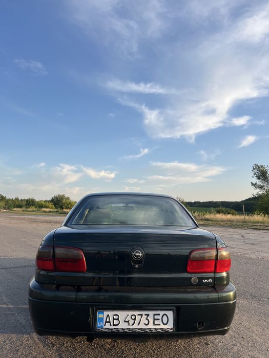 Opel Omega B V6 3.0