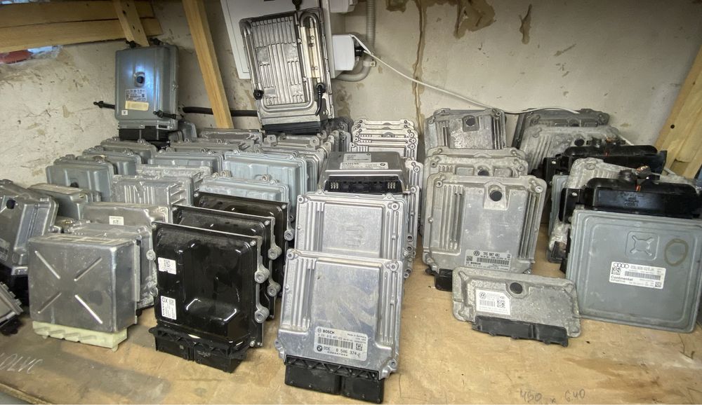 Блок управления двигателя Мозгі   ЕБУ- VAG  -VOLVO -NISSAN  -FORD -GM