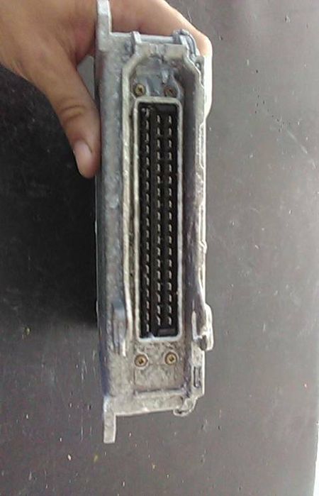 Centralina motor / ECU BMW 5 (E34)