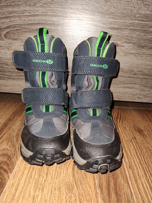 Buty na zimę śniegowce Geox rozmiar 27 na rzepy