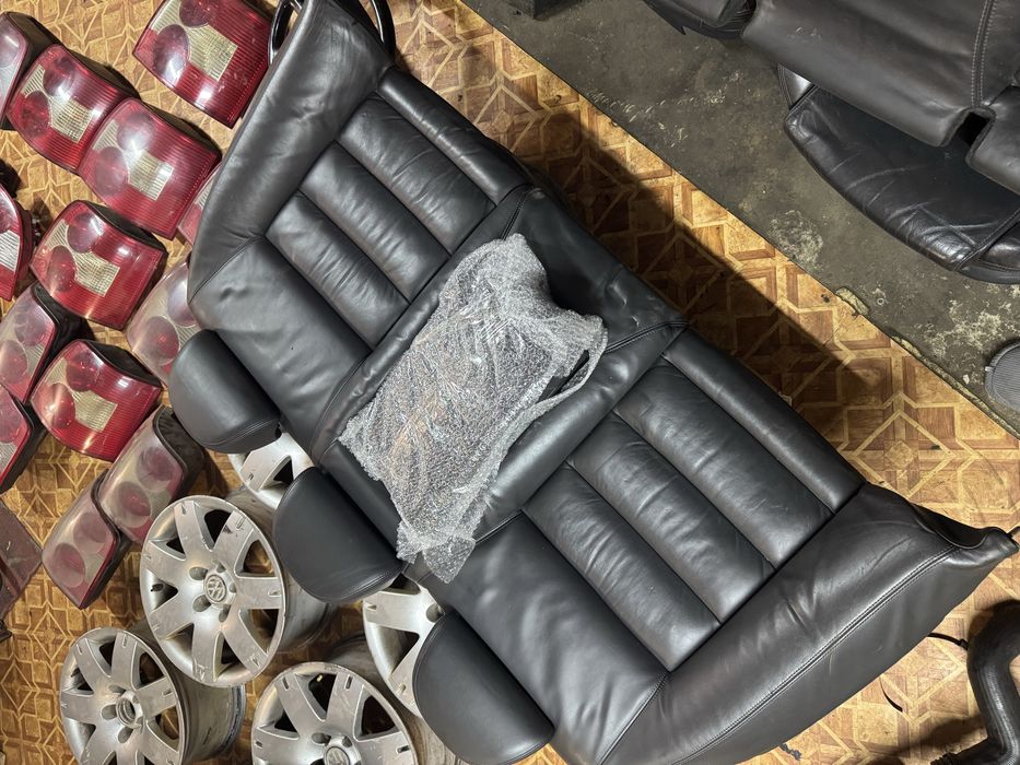 Сидения шкода ауди суперб 1 сидения пассат б5 сидіння салон шкіра кожа