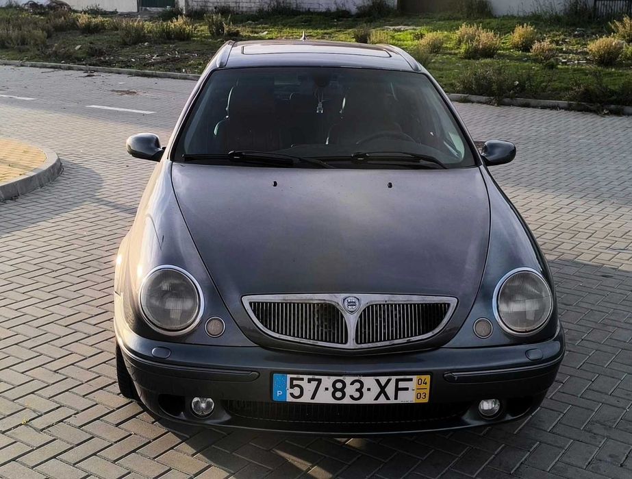 Lancia Lybra 2.4 JTD