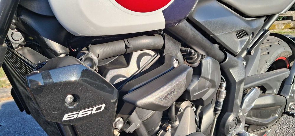 Triumph Trident 660 Tribute Edition